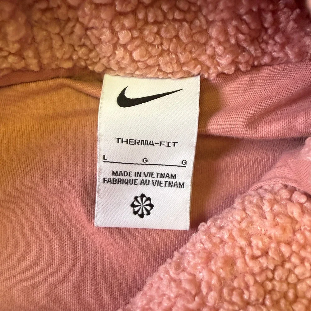 Nike Therma-FIT Women Pink Sherpa Fleece Quarter Zip Hoodie FN4783-618 Large